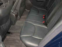 mercedes_s320_backseat.JPG (190238 octets)